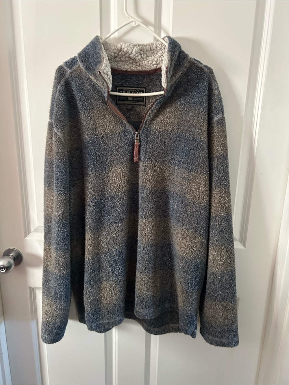 True Grit Men's Blue and Gray Sherpa Half-Zip Sweater